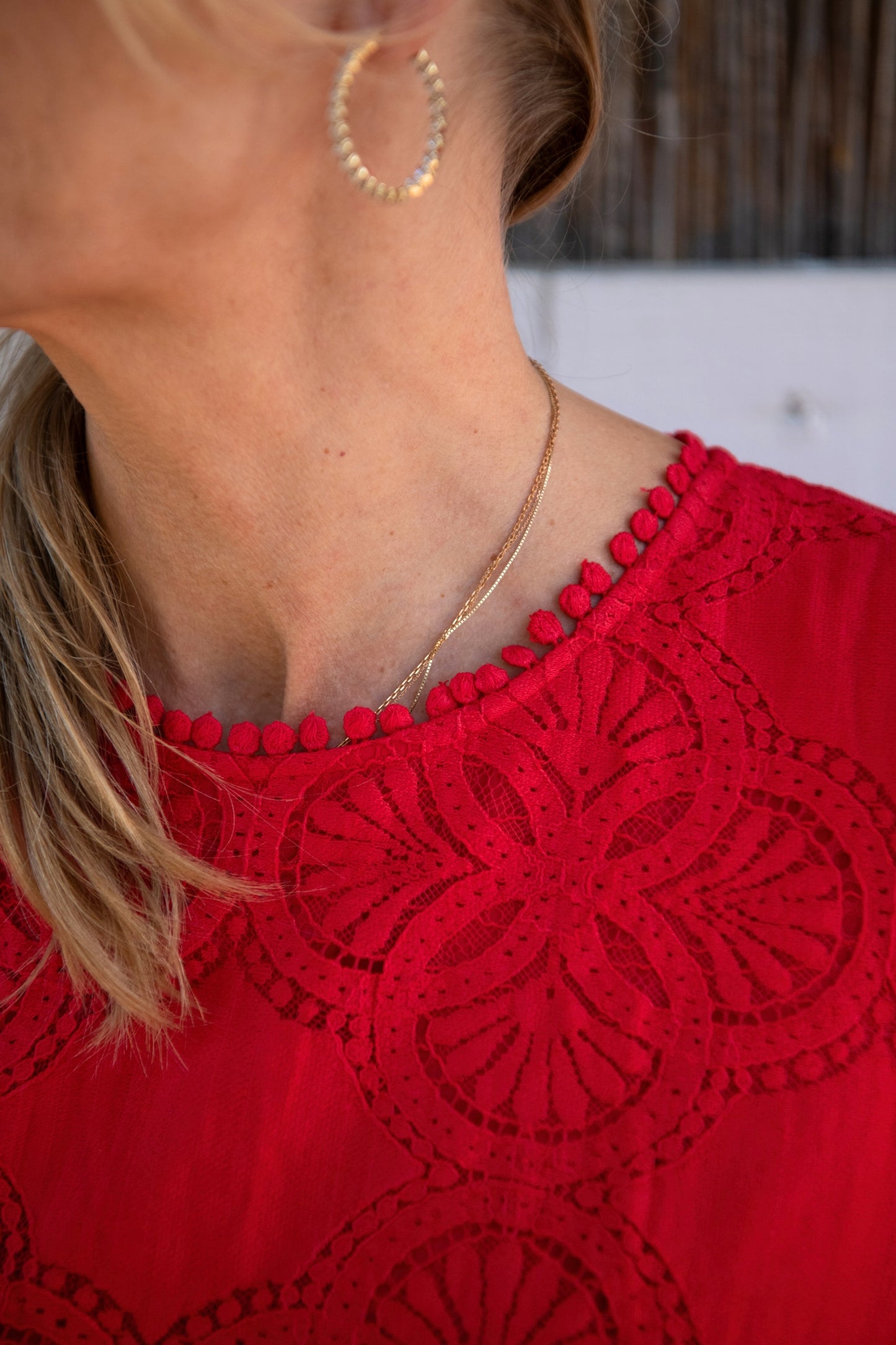 Clarence - Red Lace