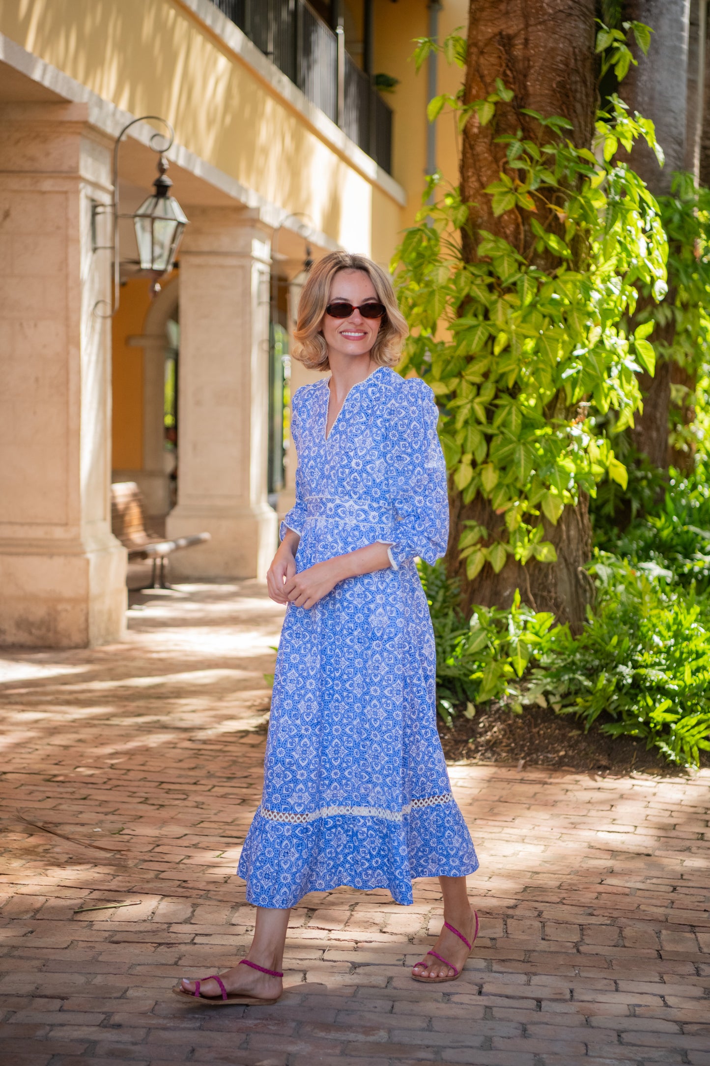 Olivia - Blue Catherine Wheel