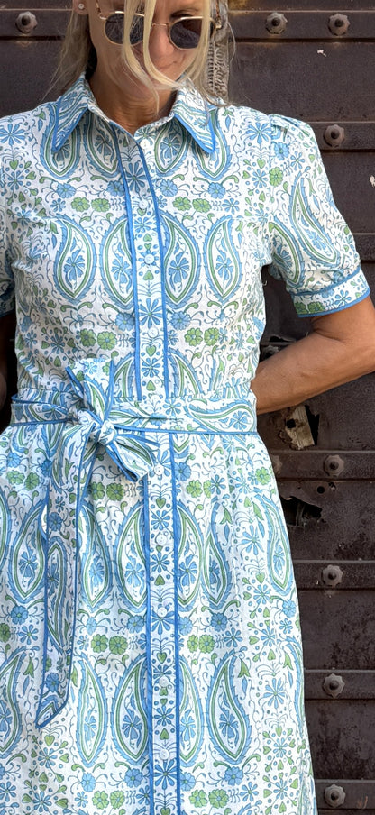 Nancy - Carla Paisley