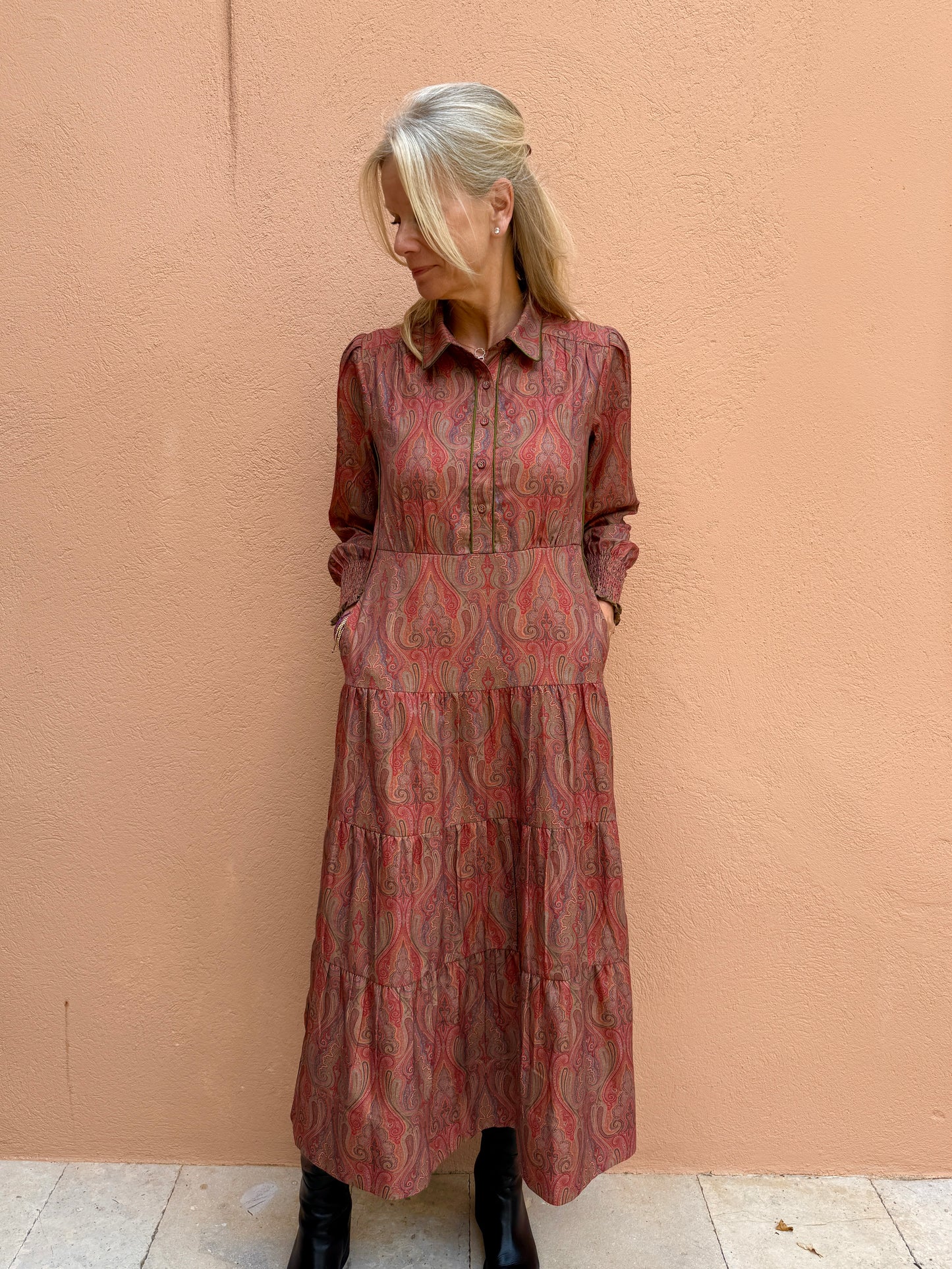 Collared Deborah - Winter Paisley