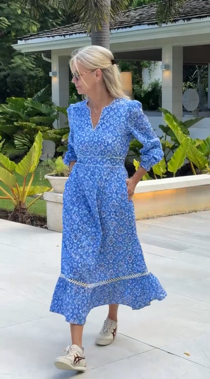 Olivia - Blue Catherine Wheel (pre-order for delivery w/c 9th Feb)