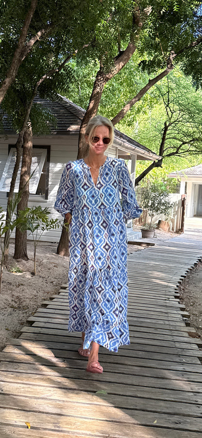 Pippa - Small Blue Ikat