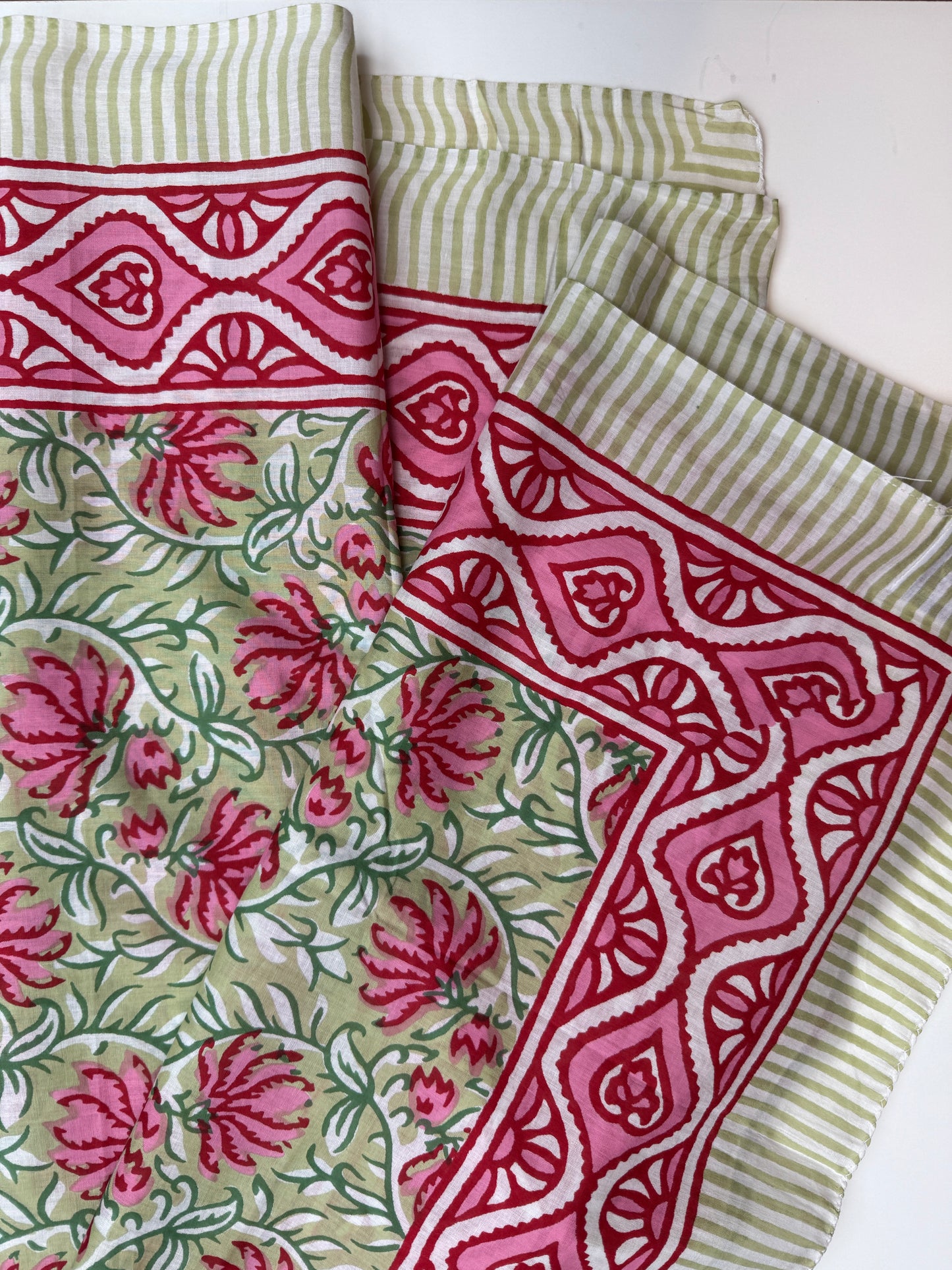 Sarong - Green and Pink Flower