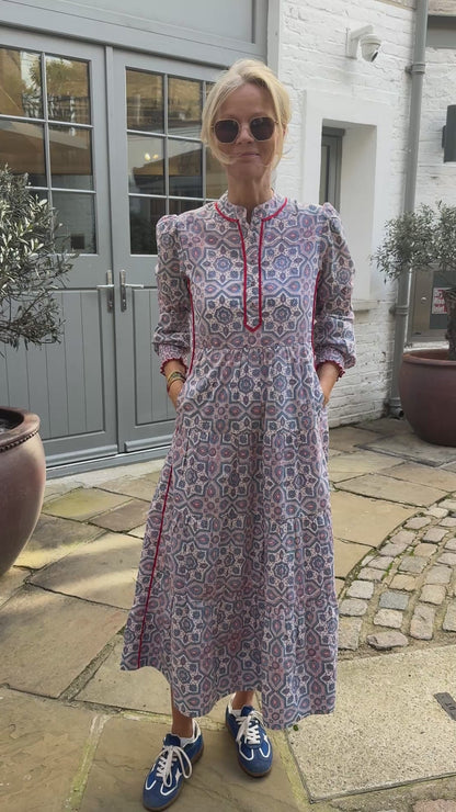 Upstanding Collar Deborah - Pale Tile